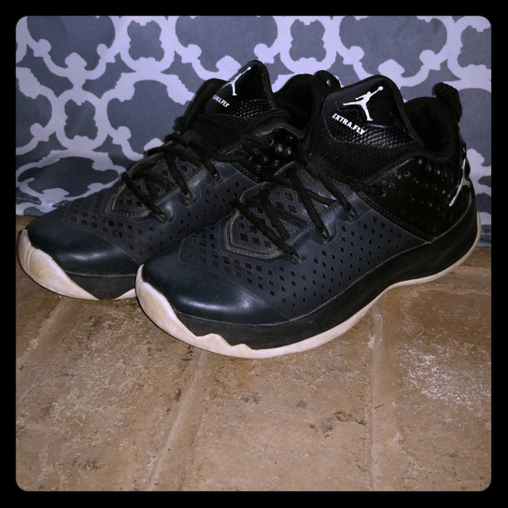 Boys Jordan shoes